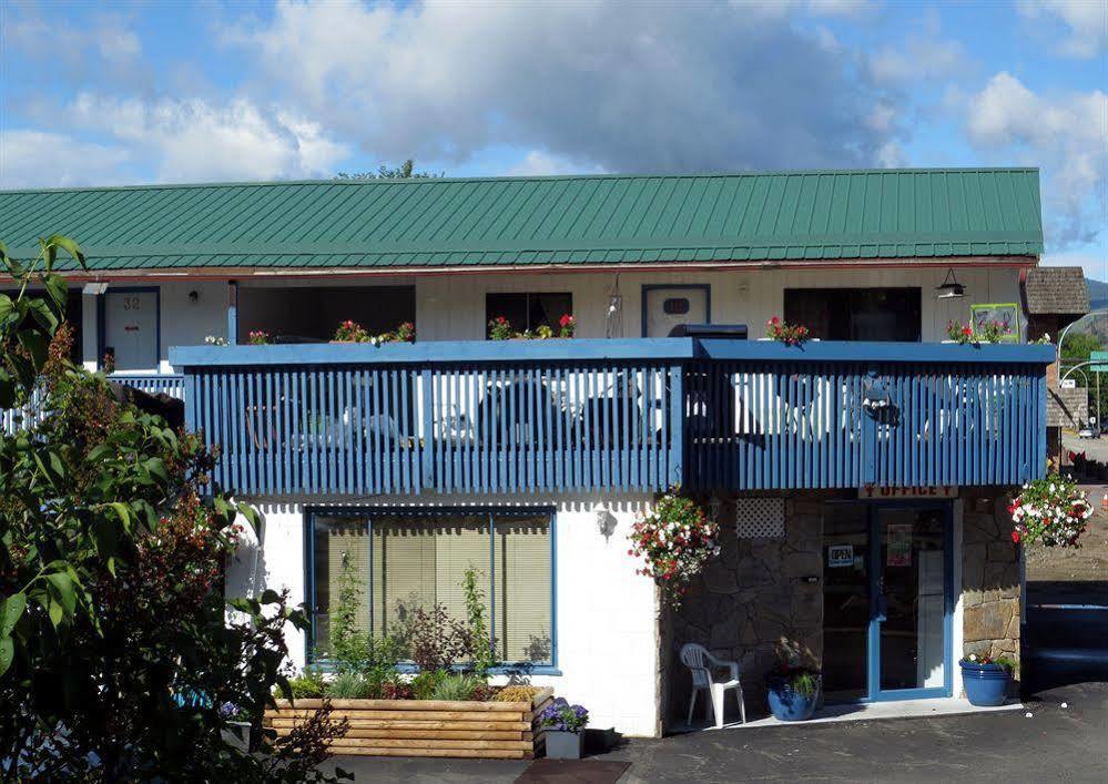 Imperial Motel Grand Forks Extérieur photo